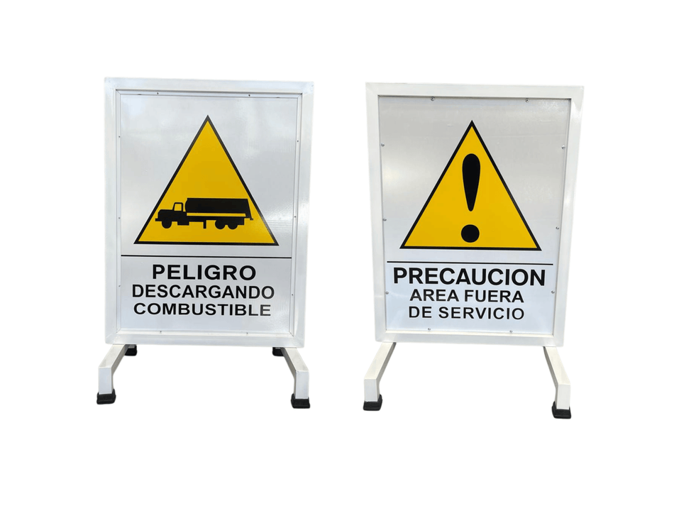 Biombo Doble Cara "Descargando Combustible / Área Fuera de Servicio"